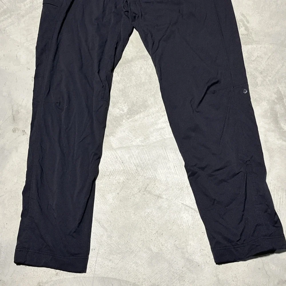 Lululemon Pants Men's XL Dance Studio Lined Black Technical Stretch Zip Pocket - Picture 3 of 11